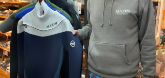 MAXIMwetsuits2023Ｓpring ＆Summer新作モデルの説明にウエット博士来店！