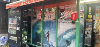 本日（建国記念日）営業しています。